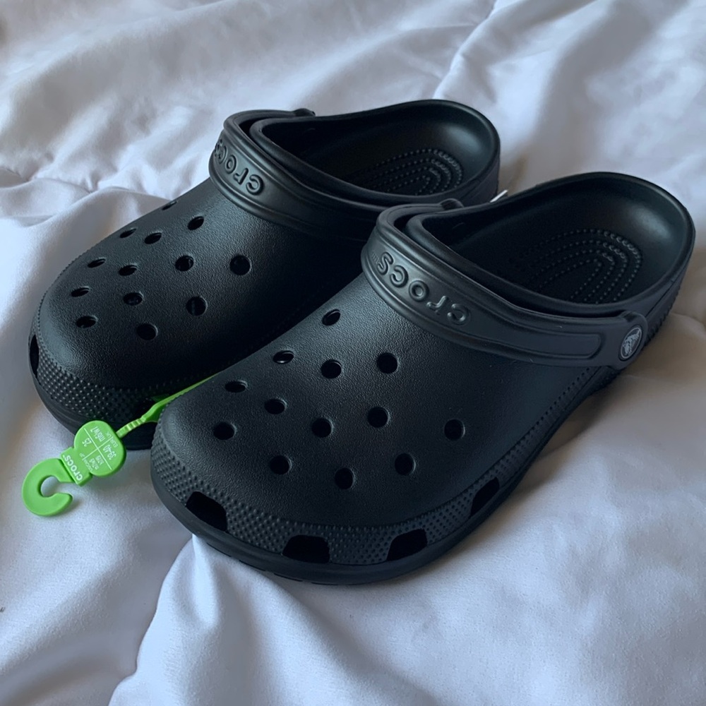 Crocs Classic Clog ☕️